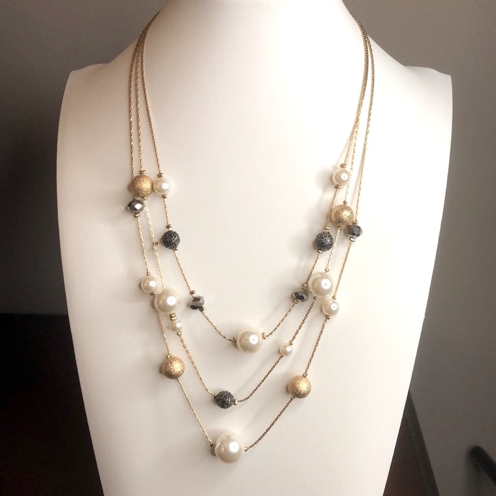 Gold Tone 3 Strand Necklace with Acrylic Beads